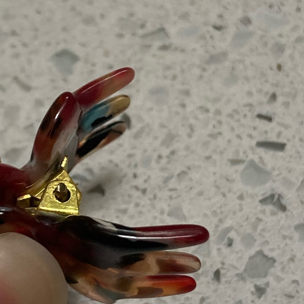 Multi-Color Mini Hair Claw - Picture 8 of 9